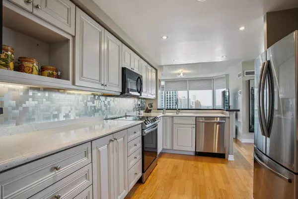 Toronto W08, ON M9A 5C6,1320 Islington AVE #2001