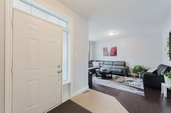 Barrhaven, ON K2J 5Y6,400 Sweetflag ST