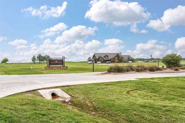 Gordonville, TX 76245,967 Pronghorn Drive