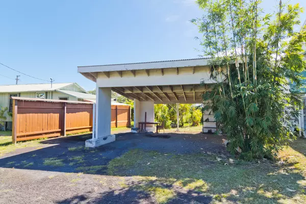 Hilo, HI 96720,294-B KUKUAU ST