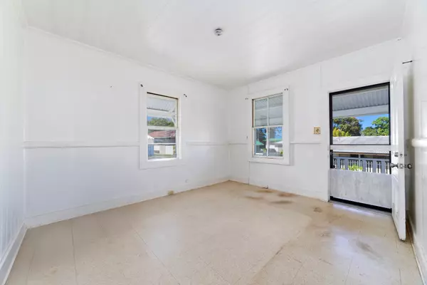 Hilo, HI 96720,294-B KUKUAU ST