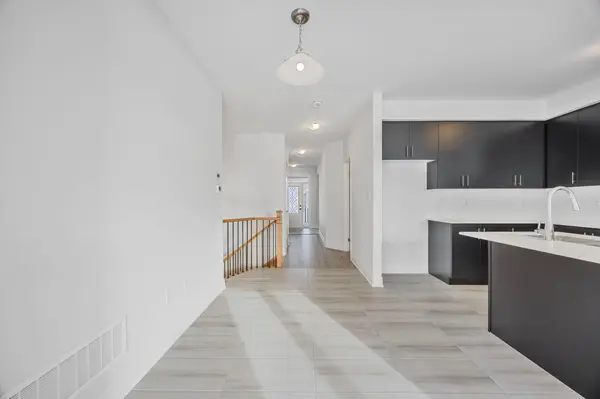 Wasaga Beach, ON L9Z 0N8,52 Del Ray CRES