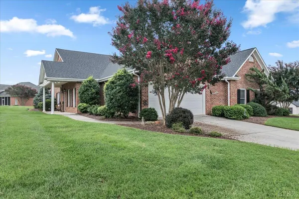 1276 Doulton Cir, Lynchburg, VA 24503