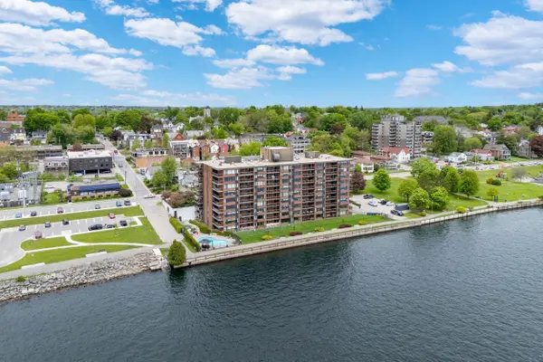 Brockville, ON K6V 1A3,55 WATER ST E #405