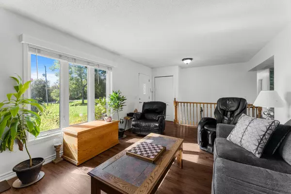 Port Hope, ON L0A 1J0,572 6th Line