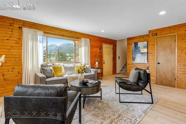 Palmer Lake, CO 80133,16 Prairie ST