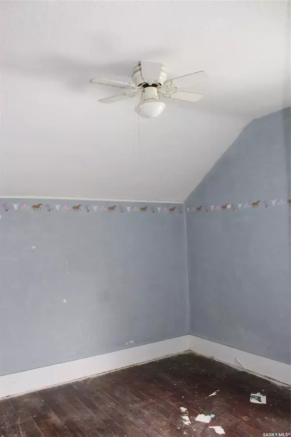 Shaunavon, SK S0N 2M0,423 2nd STREET W