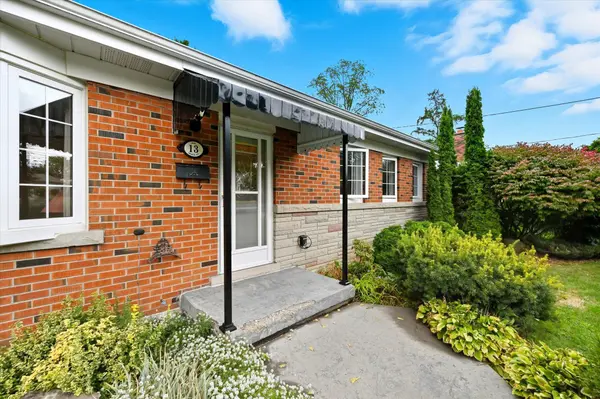 Hamilton, ON L0R 2H0,13 James ST