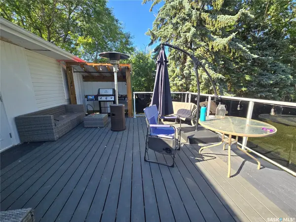 327 Russell STREET, Stoughton, SK S0G 4T0