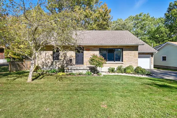 Fort Erie, ON L0S 1N0,3754 Highland DR