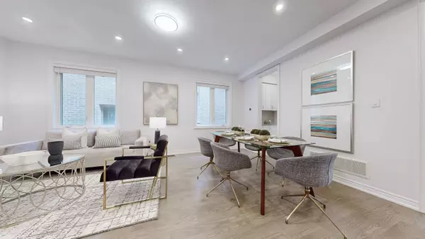 Aurora, ON L4G 0Z3,20 Starkweather ST