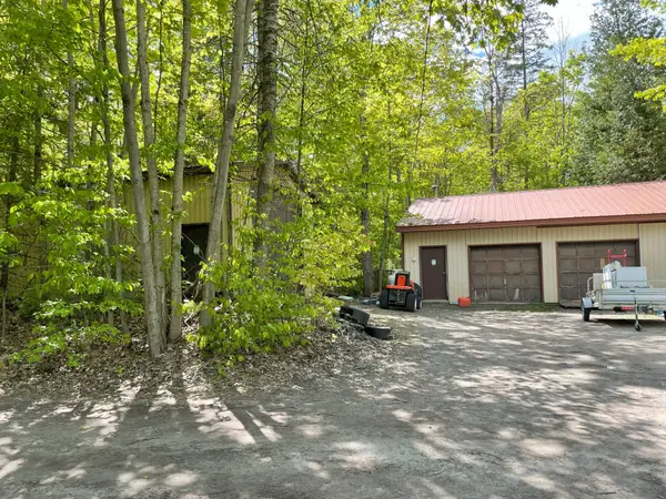 Kawartha Lakes, ON K0M 1N0,* Mcnevan DR