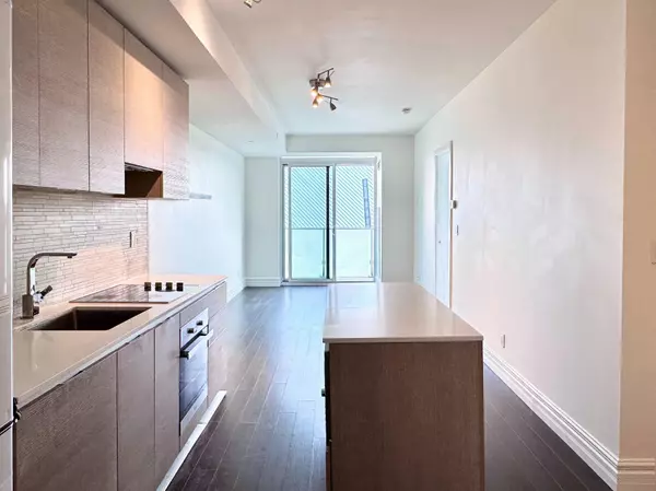 Toronto C02, ON M5S 0B1,200 Bloor ST W #702