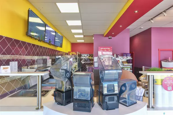 Moose Jaw, SK S6H 3K5,710 Main STREET N #C