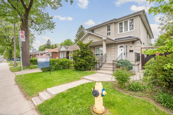 Toronto W04, ON M9N 1H2,1928 Lawrence AVE W