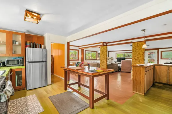 6271 OPAEKAA RD, Kapaa, HI 96746