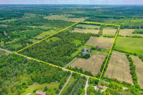 12097 6th Line Nassagaweya Line, Milton, ON L7J 2L7