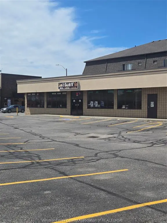 99 Talbot Street East #1, Leamington, ON N8H 1L4