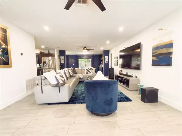 North Lauderdale, FL 33068,8105 SW 19th St