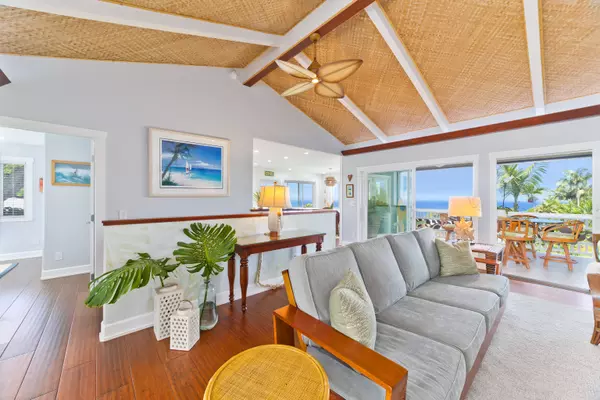 Kailua-kona, HI 96740,77-349 AINANANI ST