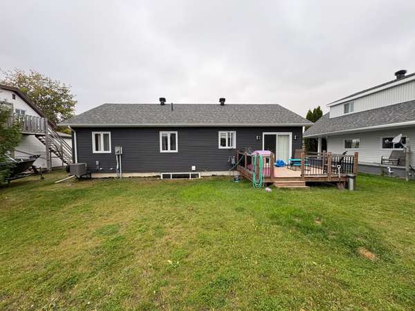 172 Thirteenth AVE, Cochrane, ON P0L 1C0