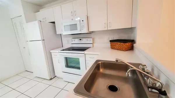 Fort Lauderdale, FL 33321,7717 Trent Dr #109