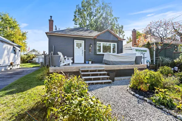 Hamilton, ON L8K 3N5,147 Summerhill AVE