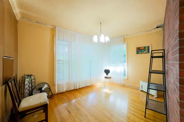 Toronto E04, ON M1R 1L2,55 Wexford BLVD