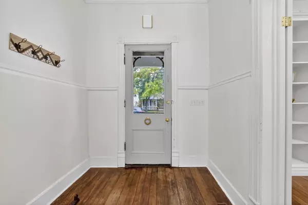 Orillia, ON L3V 5A7,400 Peter ST N