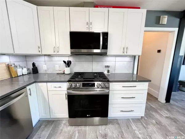 Unity, SK S0K 4L0,232 3rd AVENUE W