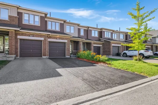 Barrhaven, ON K2J 6G9,629 Lauraleaf CRES