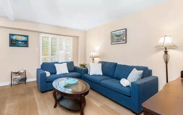 Brampton, ON L6V 3K4,42 Gilmore DR