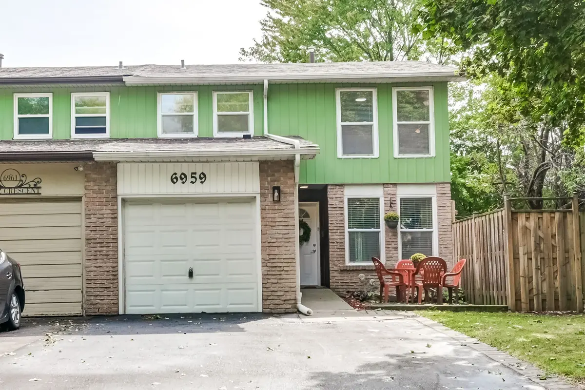 Mississauga, ON L5N 1Y3,6959 Cadiz CRES