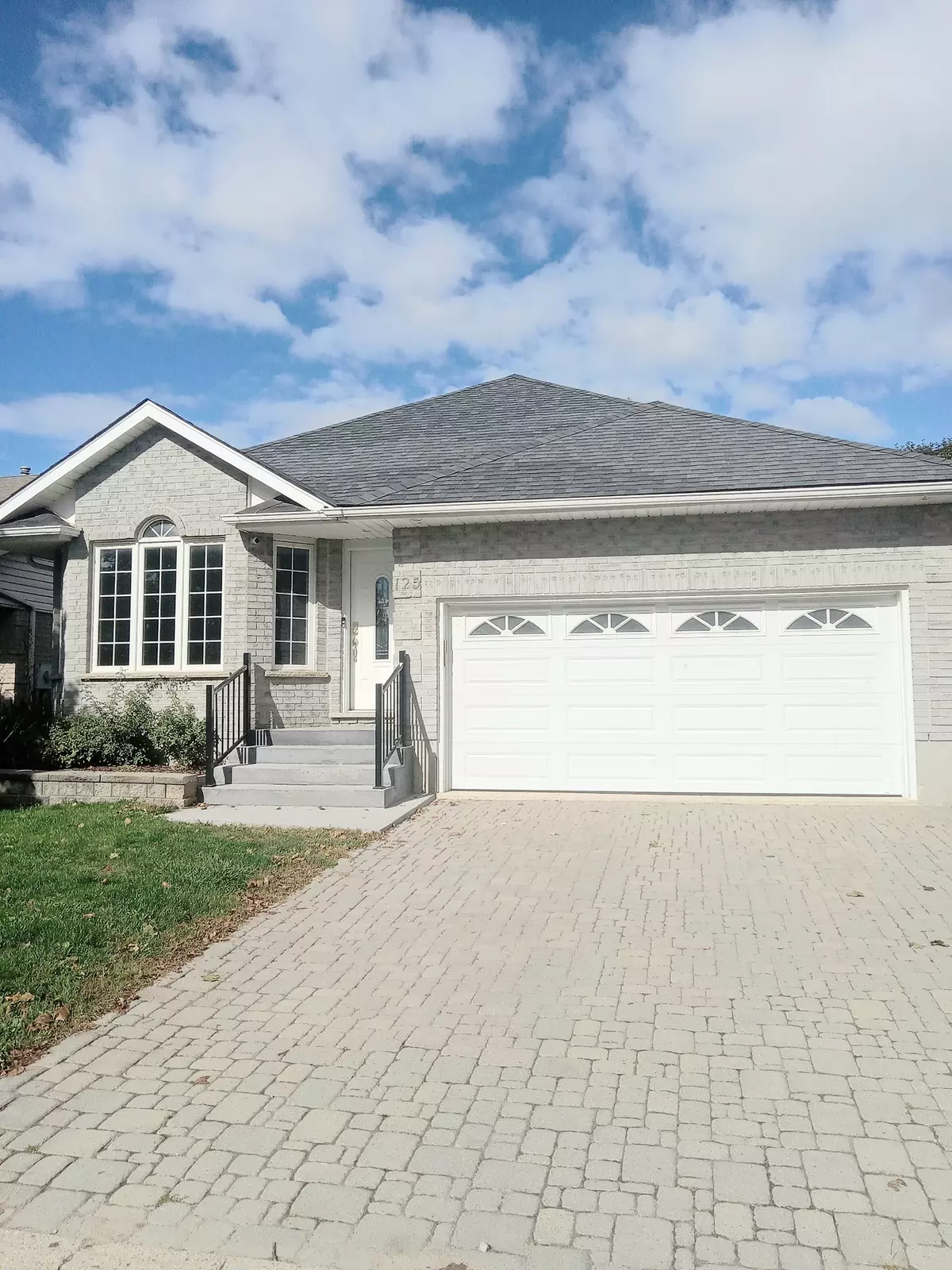 Guelph, ON N1G 4R1,125 Municipal ST