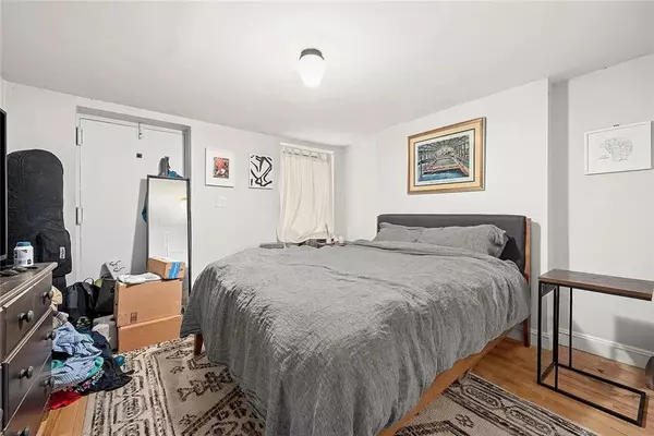 Brooklyn, NY 11205,42 Clermont AVE #1