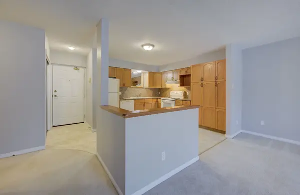 440 DURHAM ST W #302, Wellington North, ON N0G 2L2