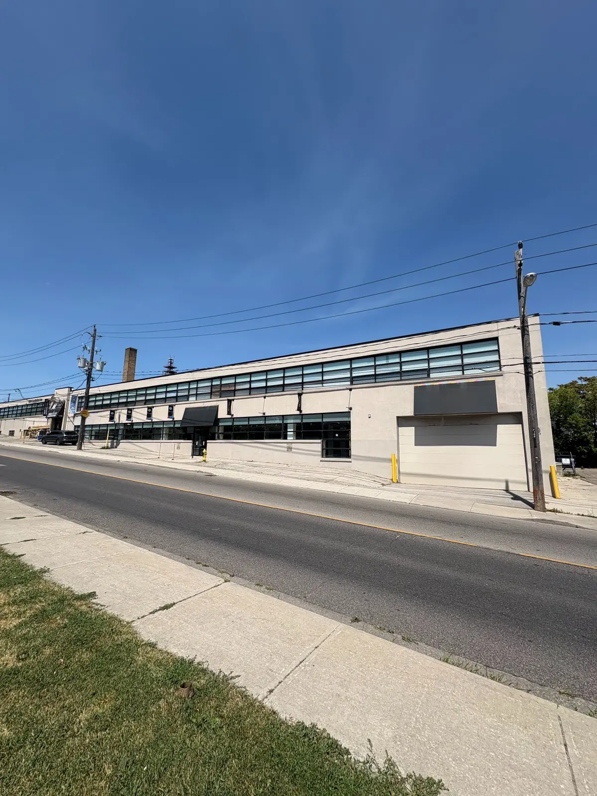 Toronto W04, ON M6B 1G2,1200 Castlefield AVE #Unit B