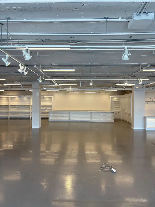 Toronto W04, ON M6B 1G2,1200 Castlefield AVE #Unit A