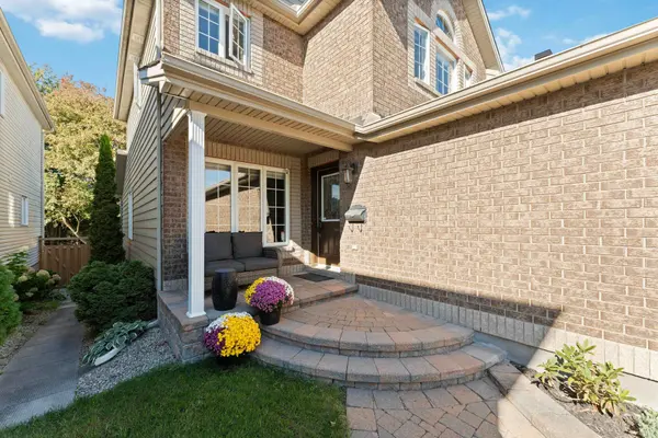 Overbrook - Castleheights And Area, ON K1K 4T6,91 Borealis CRES