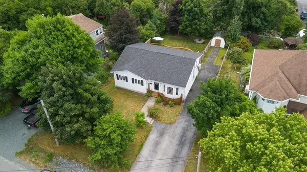 70 Swansea Drive, Conception Bay South, NL A1W 4S5