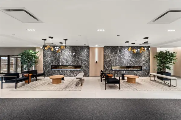 Toronto W05, ON M3K 0E1,60 George Butchart DR #713