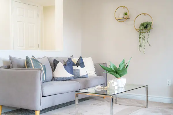 Barrhaven, ON K2G 6X2,50 Barnstone DR #6