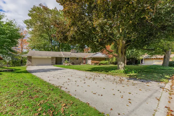 Cambridge, ON N1S 1L7,45 Highland CRES