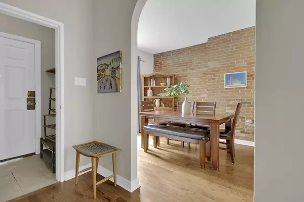 Ottawa Centre, ON K2P 1B3,57 Argyle AVE