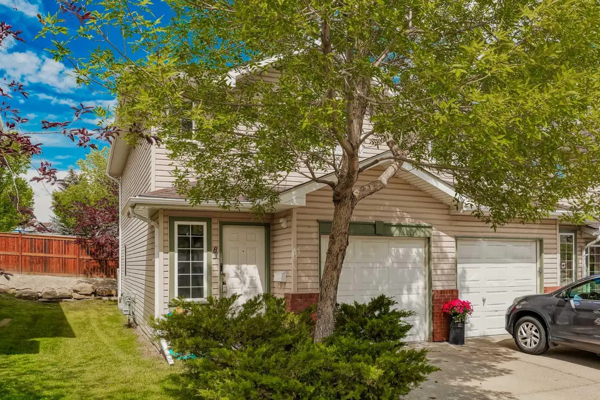 83 Country Hills Villas NW, Calgary, AB T3K4S8