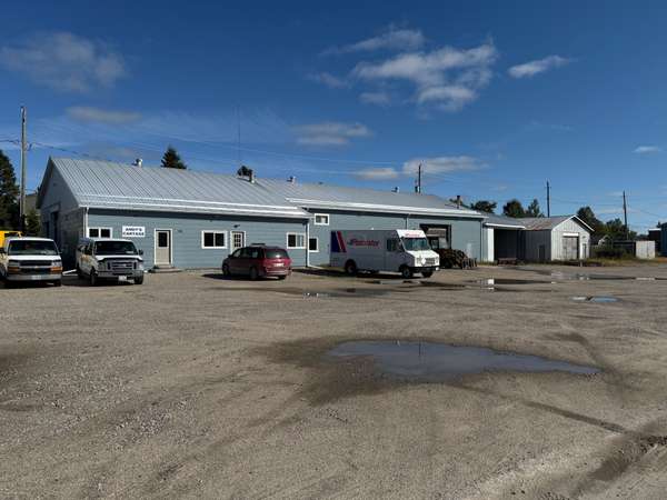 288 First AVE, Cochrane, ON P0L 1C0