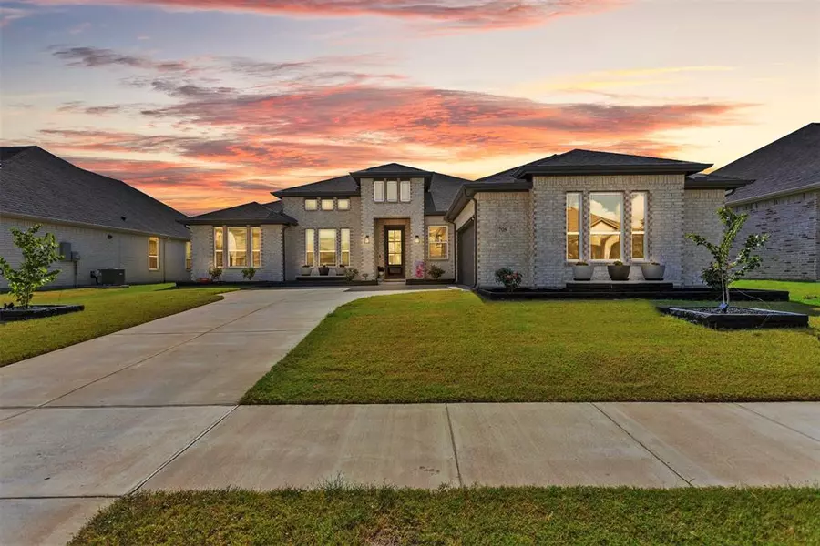 708 Lemmon Lane, Forney, TX 75126