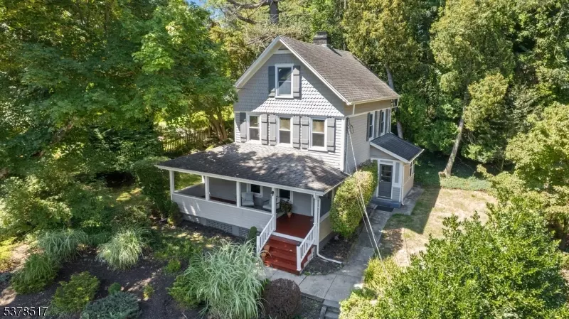 254 Runnymede Rd, West Caldwell Twp., NJ 07006