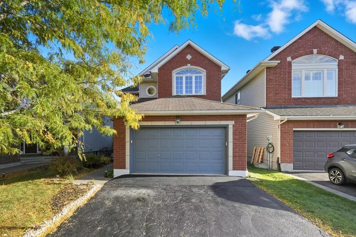 Orleans - Cumberland And Area, ON K4A 5E1,930 Scala AVE