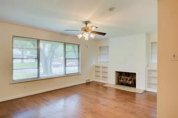 Dallas, TX 75214,6552 Saint Moritz Avenue